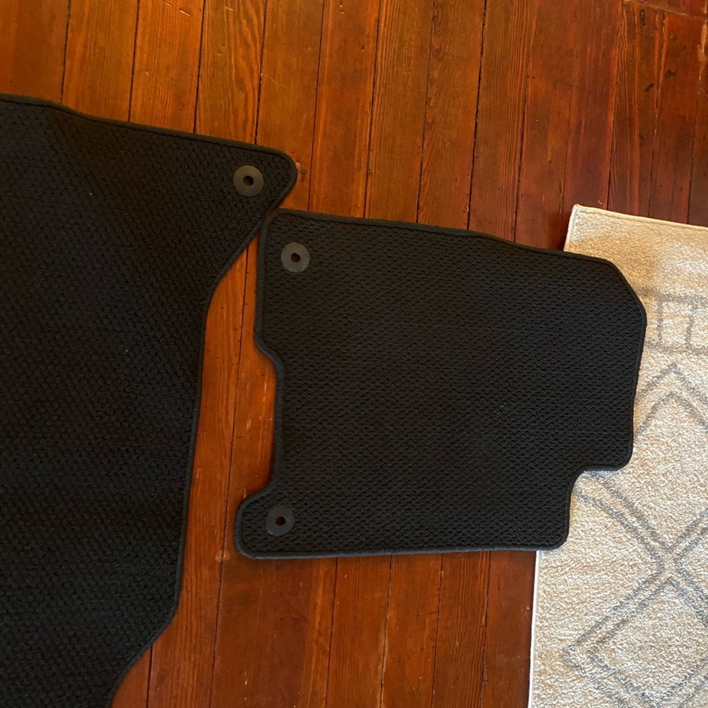 Ram 2500 Laramie brand new factory floor rug mats